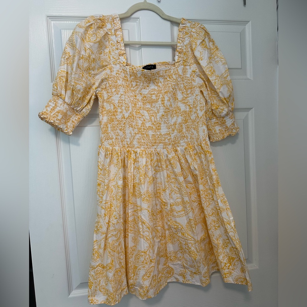 1 STATE Yellow Floral Smocked Dress Size L- NWOT